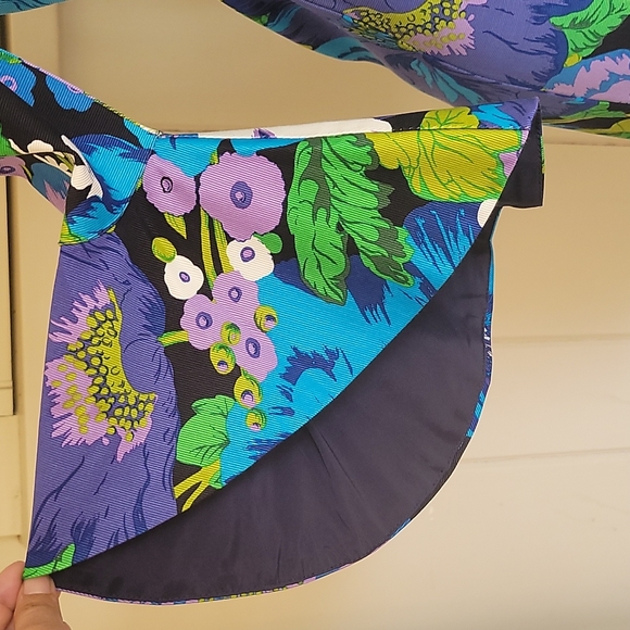 TRINA TURK WINNIE BELL SLEEVED DRESS - Picture 9 of 16